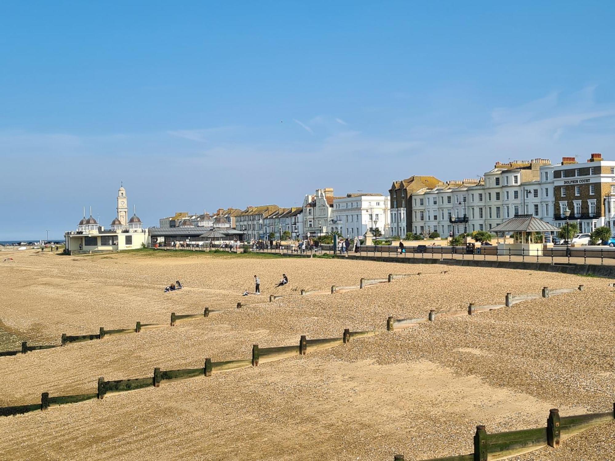 Vitamin Sea Residency Herne Bay Exterior foto